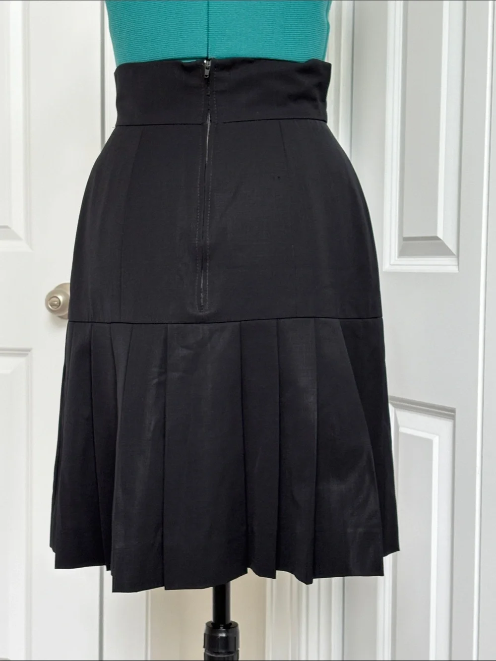 CHANEL classic black